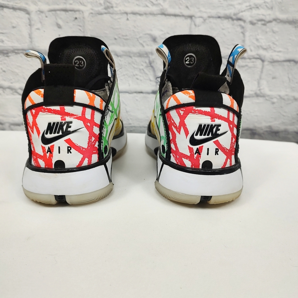 Nike Air Jordan XXXIV Zion Williamson Coloring Book 10 - Picture 5 of 8